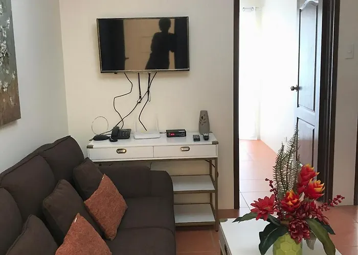 Staycation Nook Between Ayala And Sm Malls Appartement *